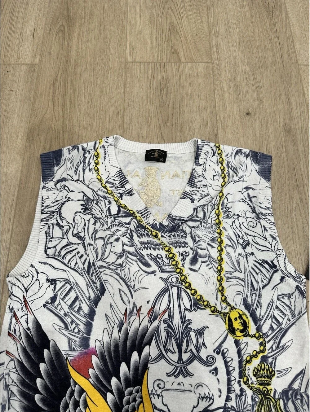 NWT Christian Audigier V Neck All Over Print Knit Vest Size XL